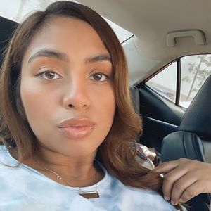 Meet your Posher, Jasmin